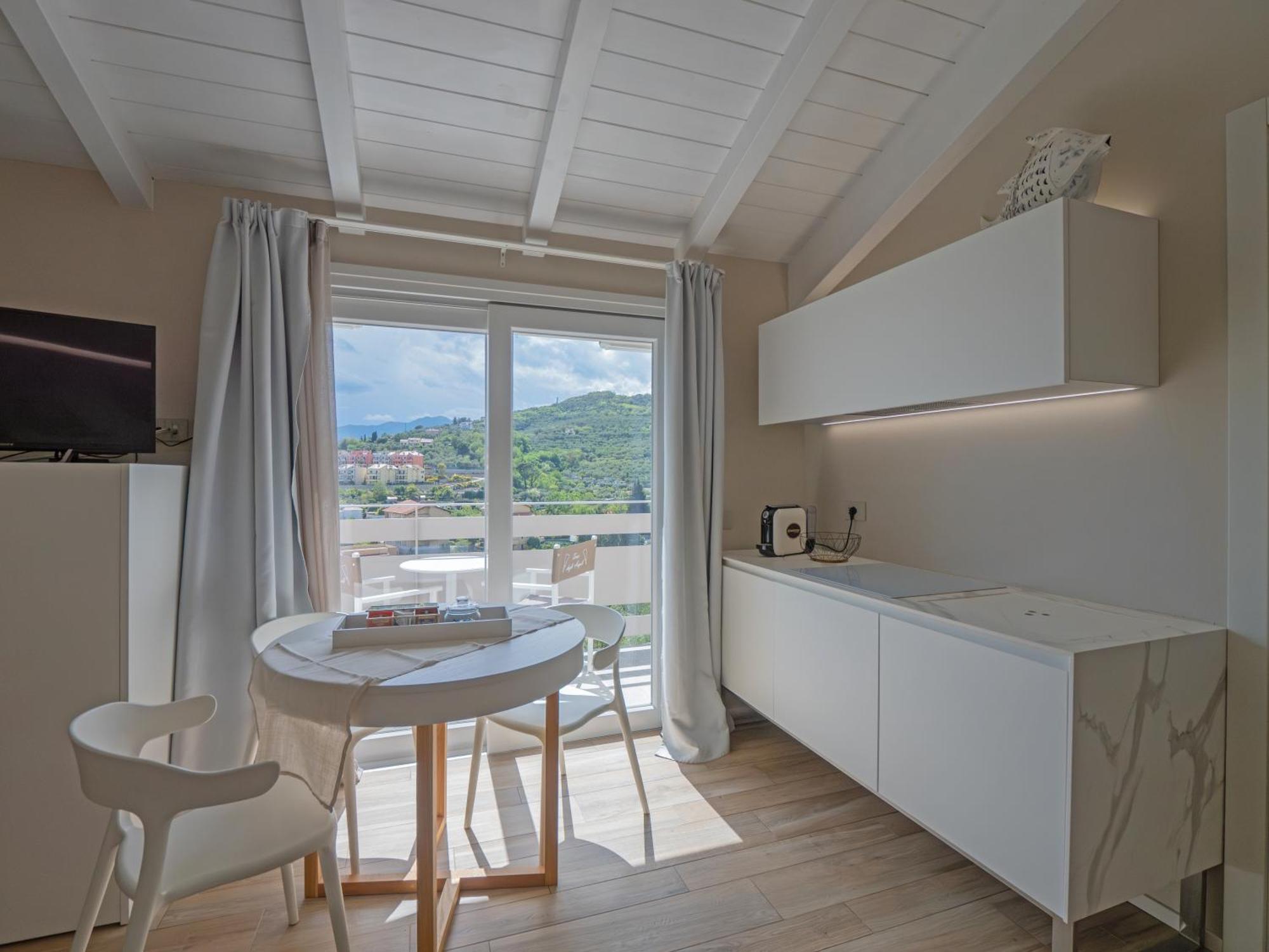 Agriturismo Terre Degli Angeli Pietra Ligure Exterior foto
